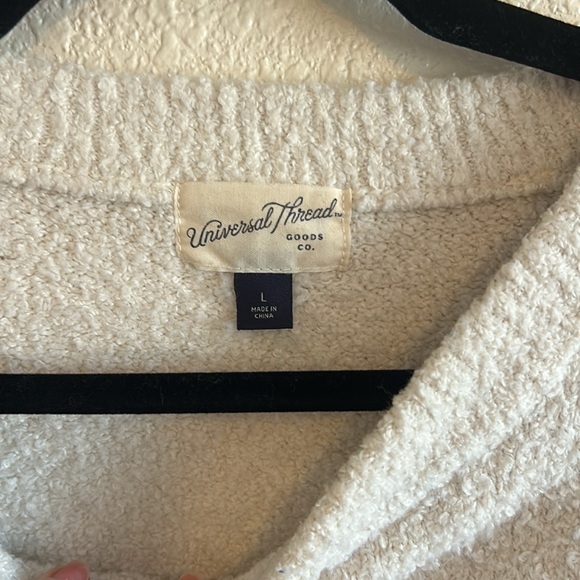 Target sweater - Picture 2 of 3